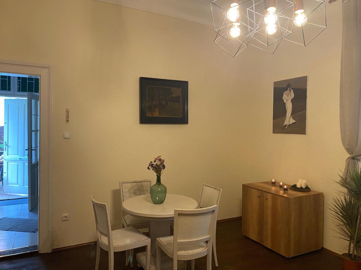 Apartman B Apartment Siofok Ngoại thất bức ảnh