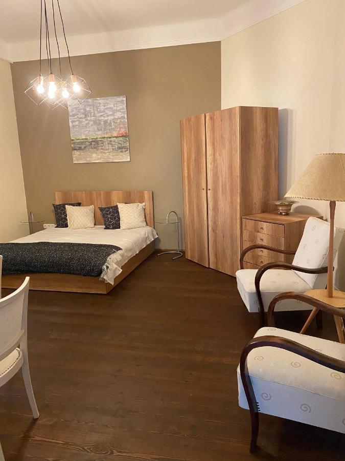 Apartman B Apartment Siofok Ngoại thất bức ảnh